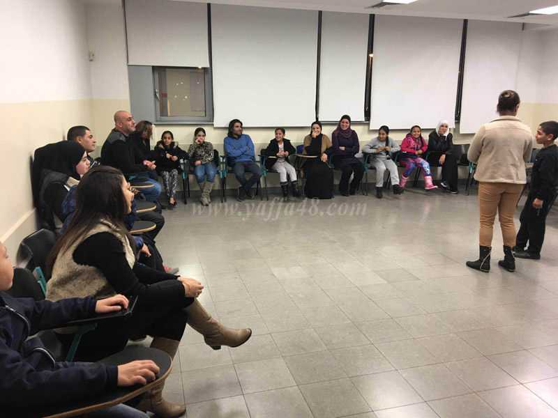 ورشات عمل للطلاب واولياء امورهم في مركز التعليم الى القمم الابتدائي بيافا 